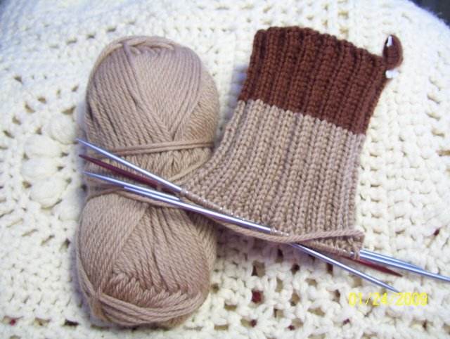 [Nutmeg_Cinnamon+Socks.jpg]
