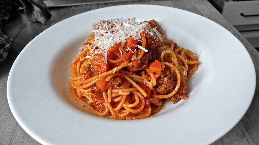 [spageti+bolagnase.jpg]