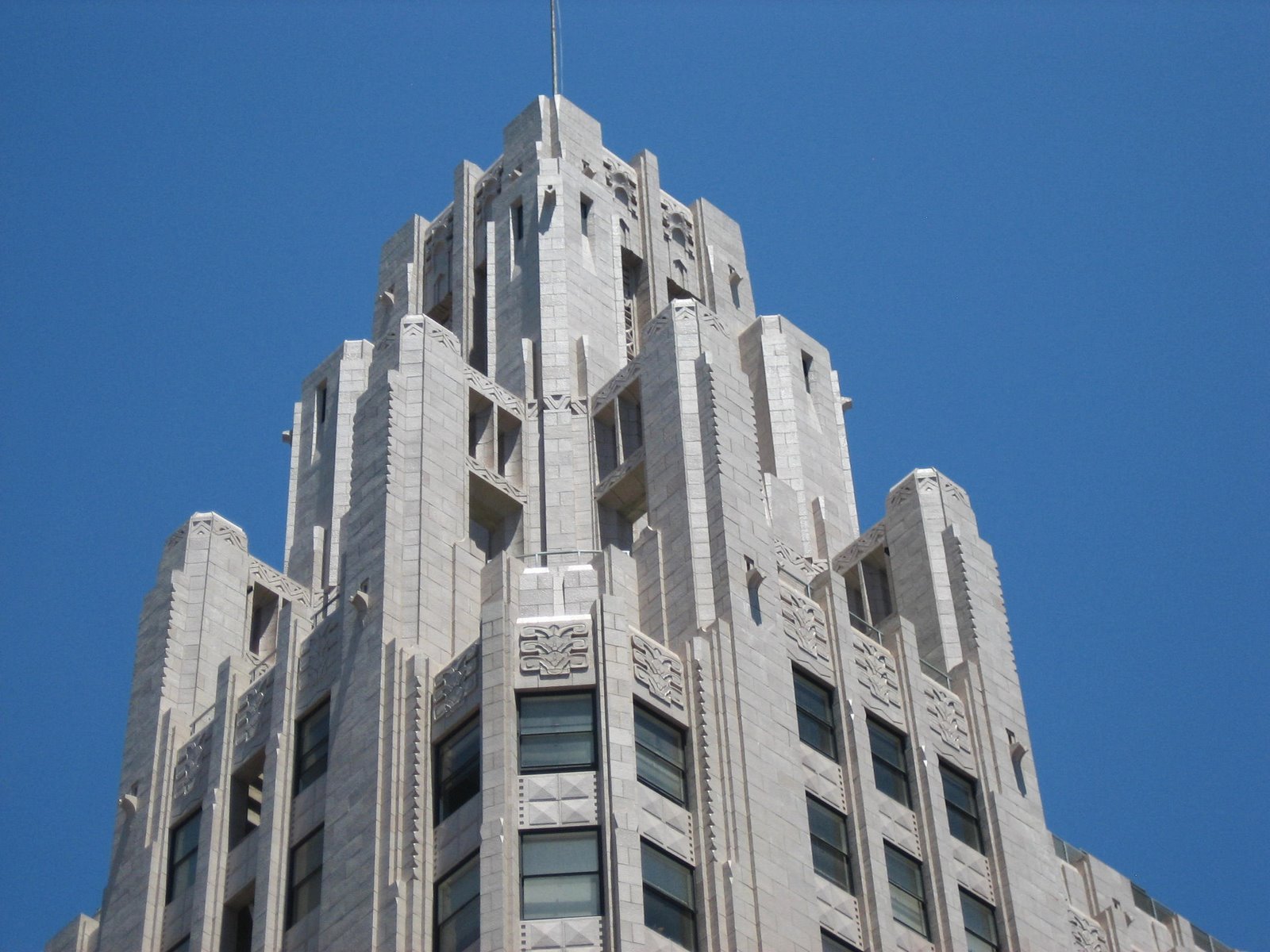 [downtown+art+deco+065.JPG]