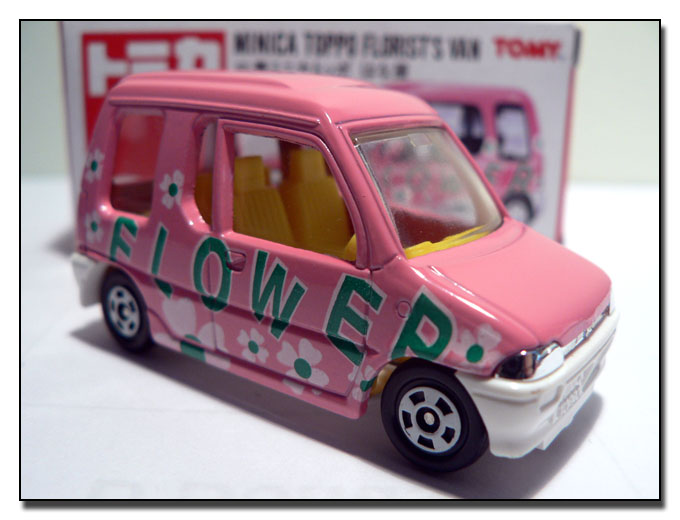 [94-Minica+Toppo+Florist's+Van.JPG]