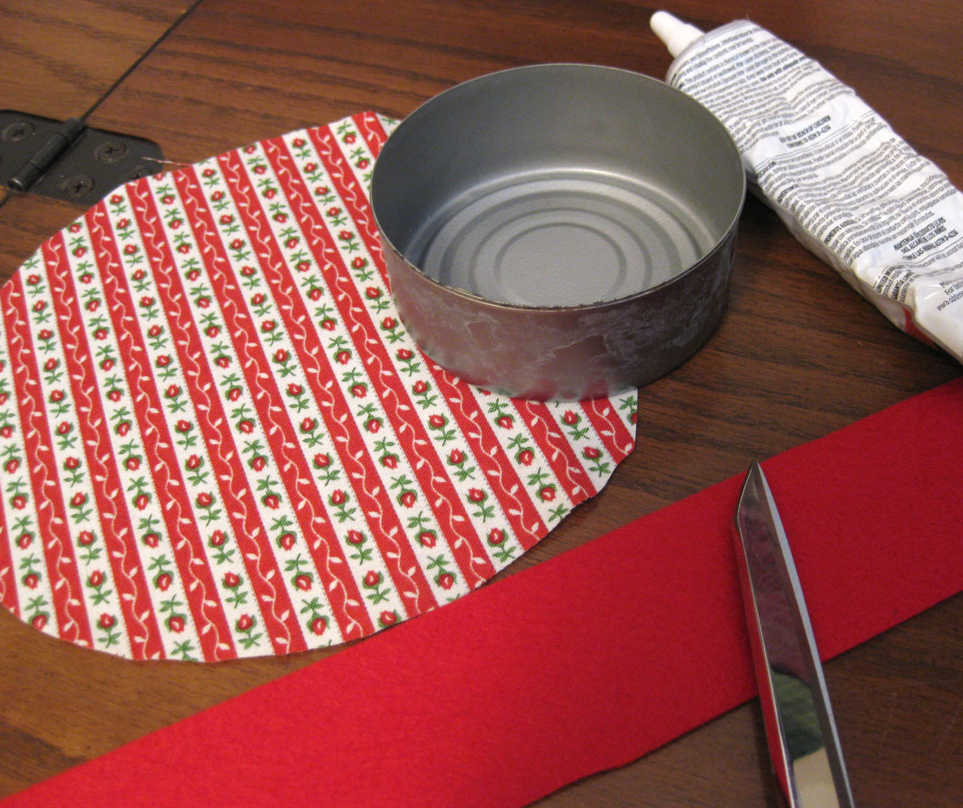 Little Birdie's Nest Tuna Can Pin Cushion