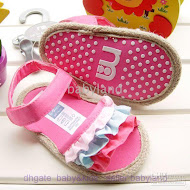 #30 Mothercare (12.5cm & 13.5 ) -DK PINK (2 X RM 20= RM 40)