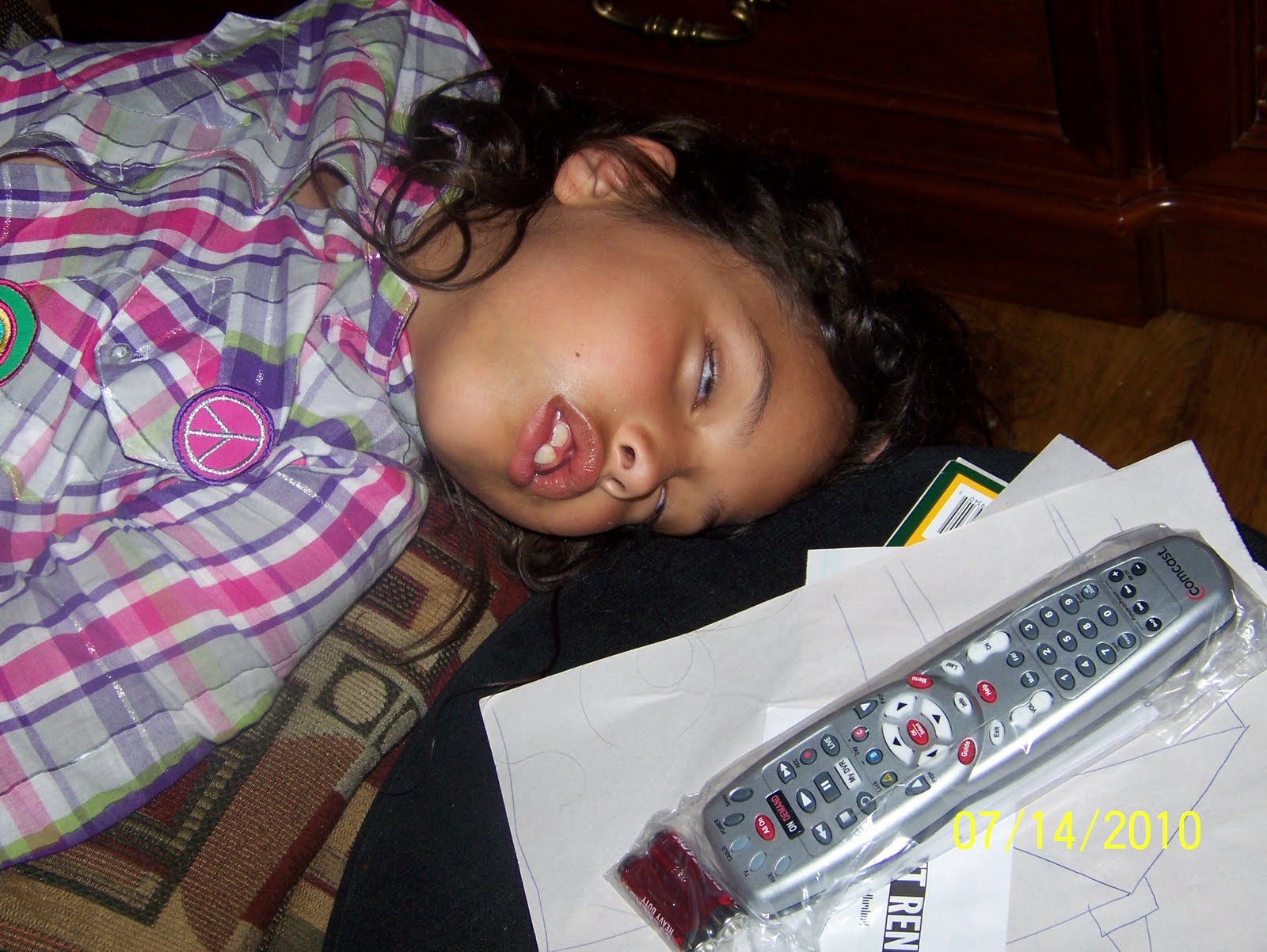 Quilting Ranny's Ramblings Wordless Wednesday...Yes, She Sleeps With