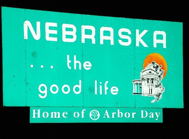 [nebraska+welcome.JPG]