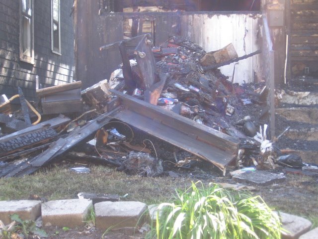 [fire+on+Glen+Echo+034.jpg]