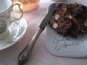 [Geschirr_Schrift_Messer1.jpg]