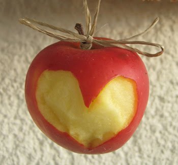 [Vogelhaus2_1groß.jpg]