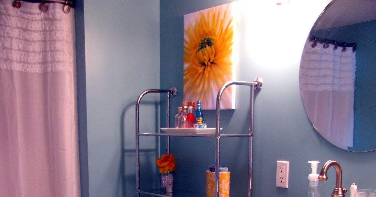 IHeart Organizing: July Featured Space: Bathroom - That's Shelftacular!