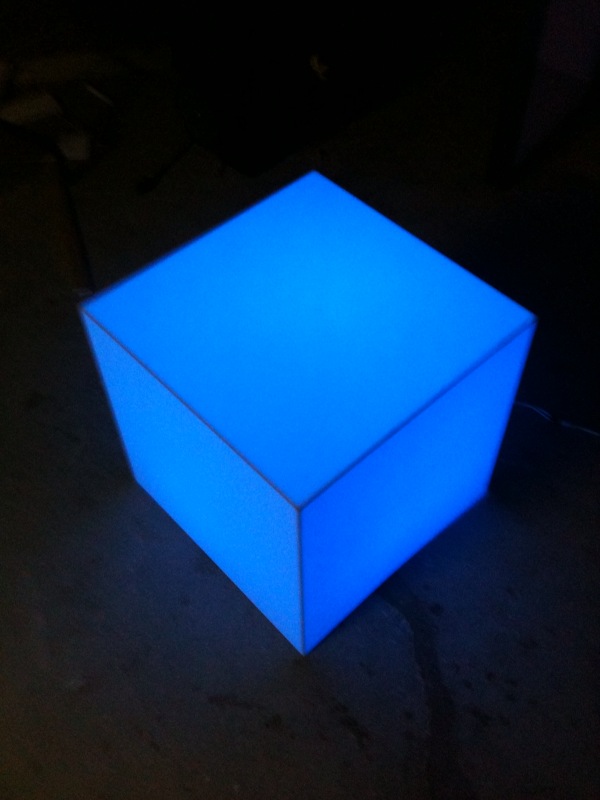 BarChefs: The glowing cube by BarChefs