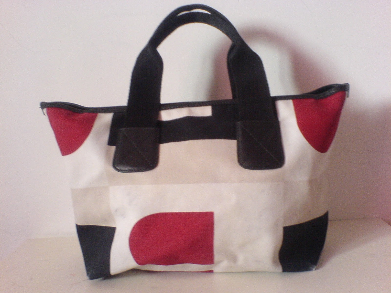 THE BAGBLOGSHOP.: BALLY BOOTHBAY TOTE BAG ( SOLD )