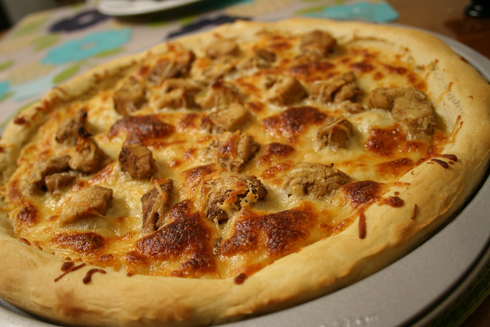 Garlic Glazed Chicken Pizza
