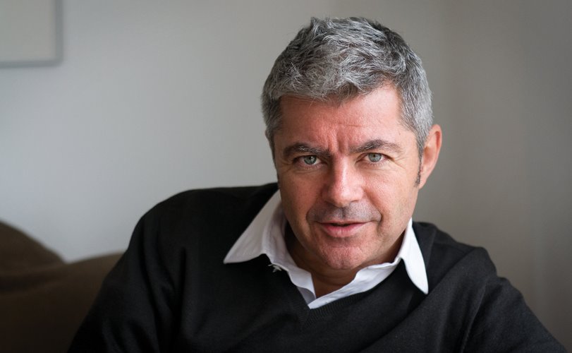 [Alan+Outside+13.jpg]