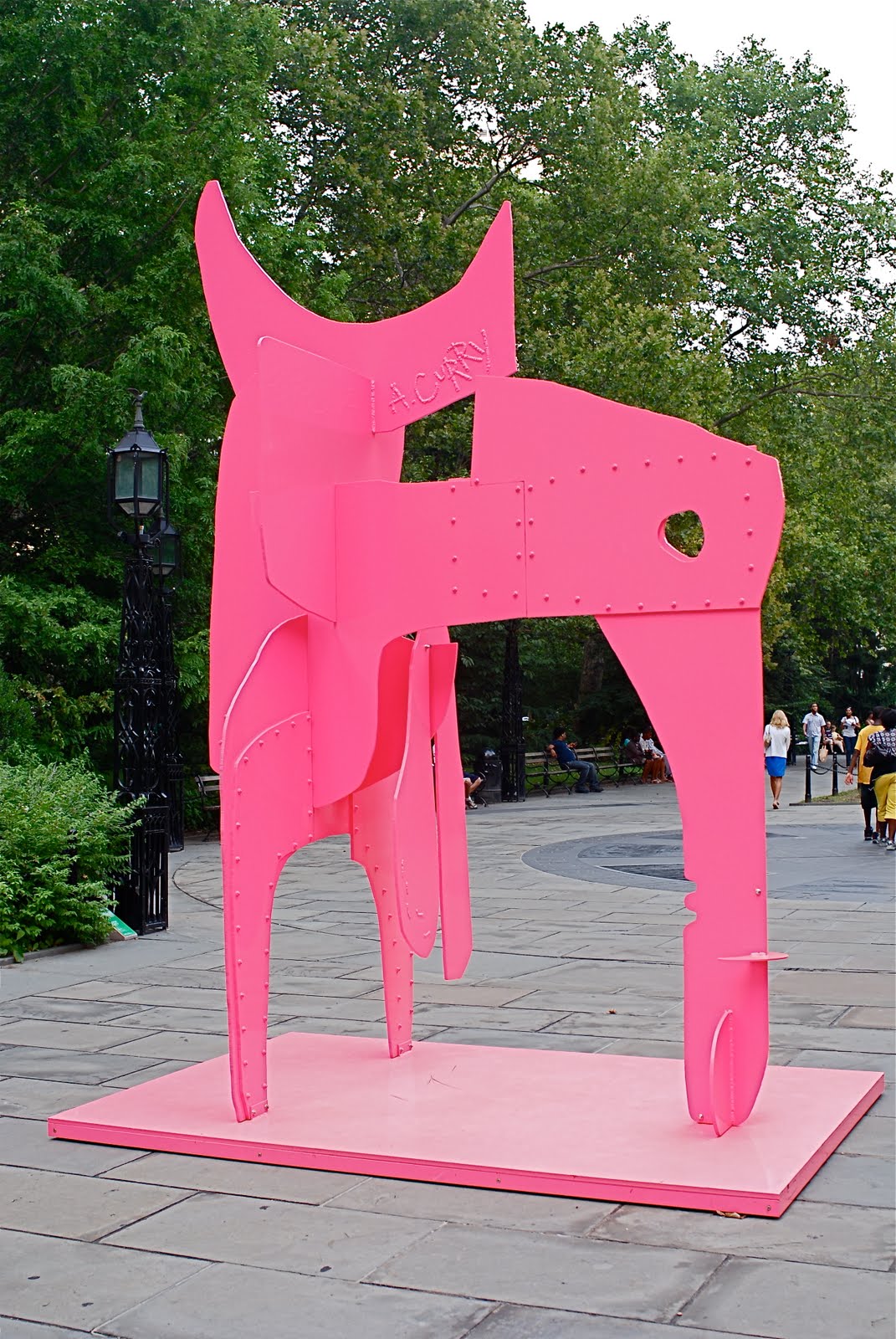 NYC ♥ NYC Statuesque in City Hall Park