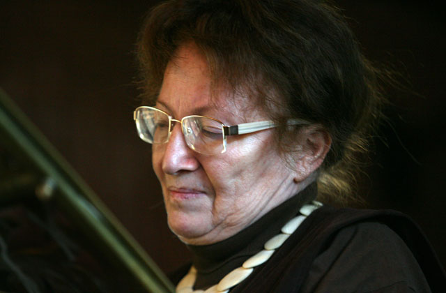 [Joanna-Sobolewska-Holohoaxer.jpg]