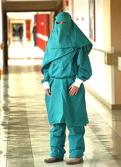 [burkahospitalarAVC.jpg]