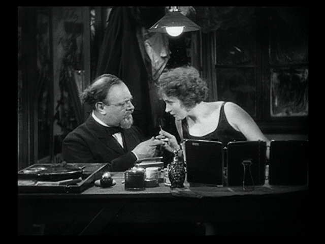 [vlcsnap-15708354.png]