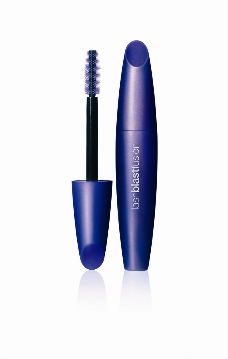 [Covergirl-Lash-Blast-Fusion.jpg]
