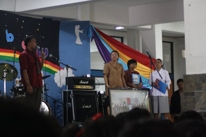 The Doggie's House: Mars SMA Pangudi Luhur Van Lith