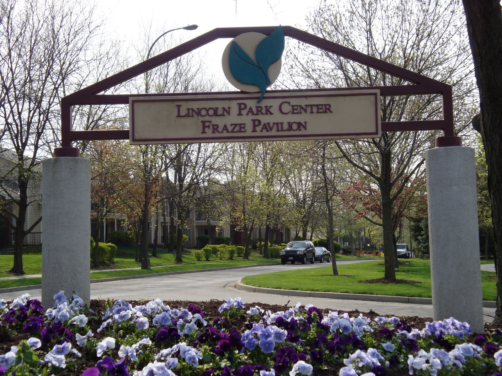 Lincoln Park Commons Pond News Kettering, Ohio: Lincoln Park Center