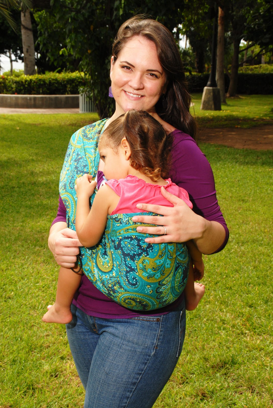 Aruban Breastfeeding Mamas How Babywearing got its start on Aruba