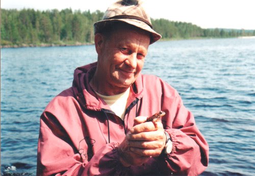 an-arctic-rainbow-of-colour-finland-s-weather-frog-predicts