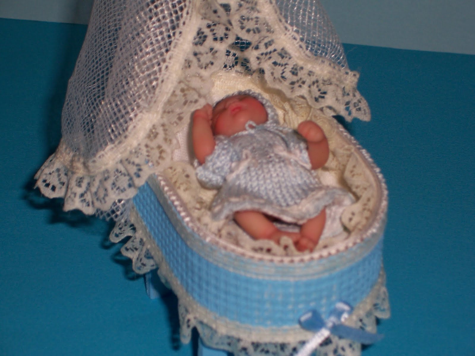 como hacer cosas para muñecas bebes