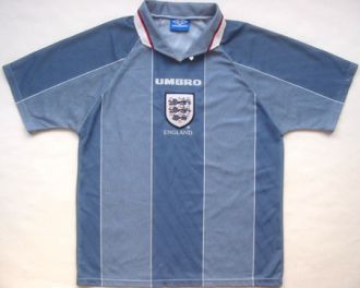 [England-96-Away.jpg]