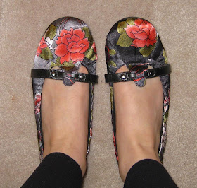 Qupid floral flats