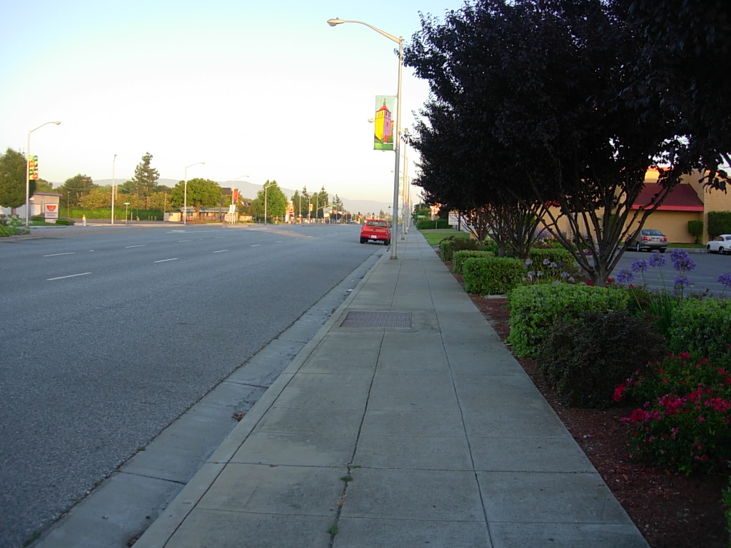 The Dilettante Photographer: El Camino Real, Santa Clara, California