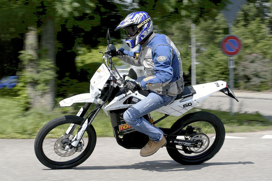 [HB0pn7iX_Pxgen_r_900x600.jpg]