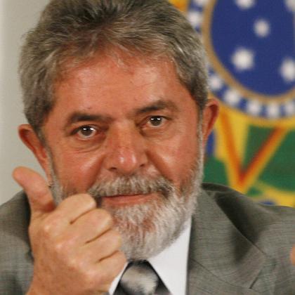 BRASILEÑOS ACUDEN ESTE DOMINGO A LAS URNAS PARA ELEGIR UN NUEVO PRESIDENTE