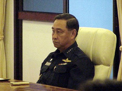 [chalit_pookpasuk0001.jpg]