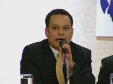 [nattawut_s0001.jpg]