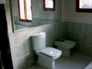 VENDO MI CASA: Baños y artefactos