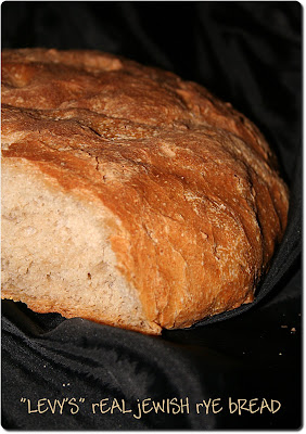 Journée Mondiale du Pain+ World Bread Day: 2 Pains pour le prix d'1!!!