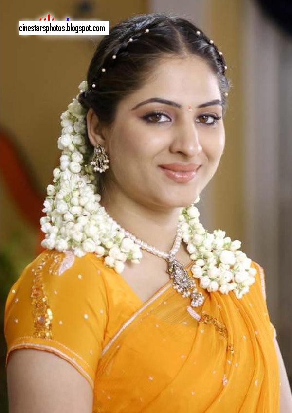 [gowri_munjal1.jpg]