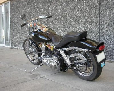 En lignende Harley-Davidson FX 1200