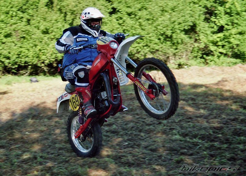 [Mauer+2006+Auffahrt.jpg]