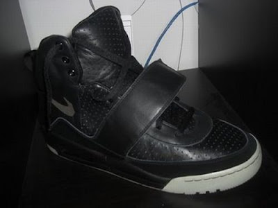 k2 Nike Air Yeezy New Pictures  