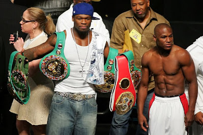 fulljgetty-73969385mw008_de_la_hoya_v__6_12_14_pm 50 Cent Talks Fight With Floyd Mayweather  