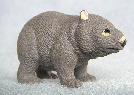 [wombat-australia-plastic-f1100.jpg]
