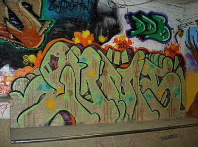 Name, Tagging, ON, gum, Train, graffiti, http://graffityartamazing.blogspot.com/