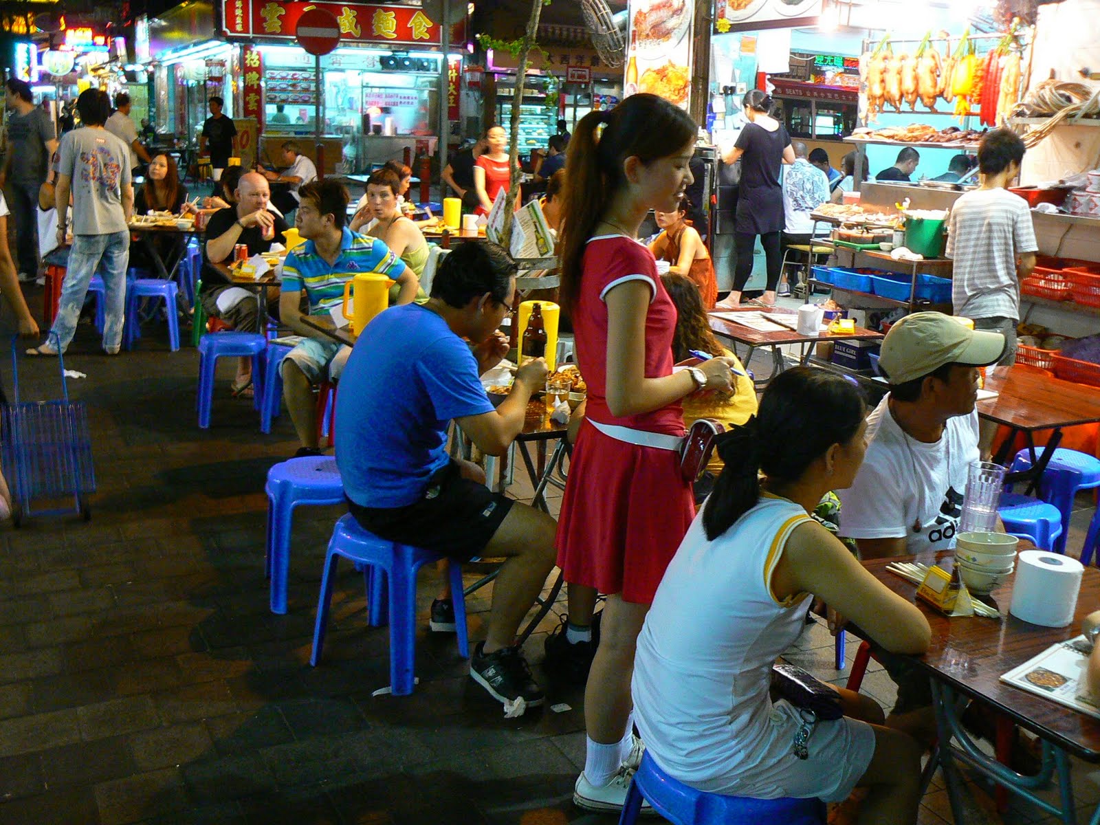 [58.+terase+pe+Temple+Street.JPG]