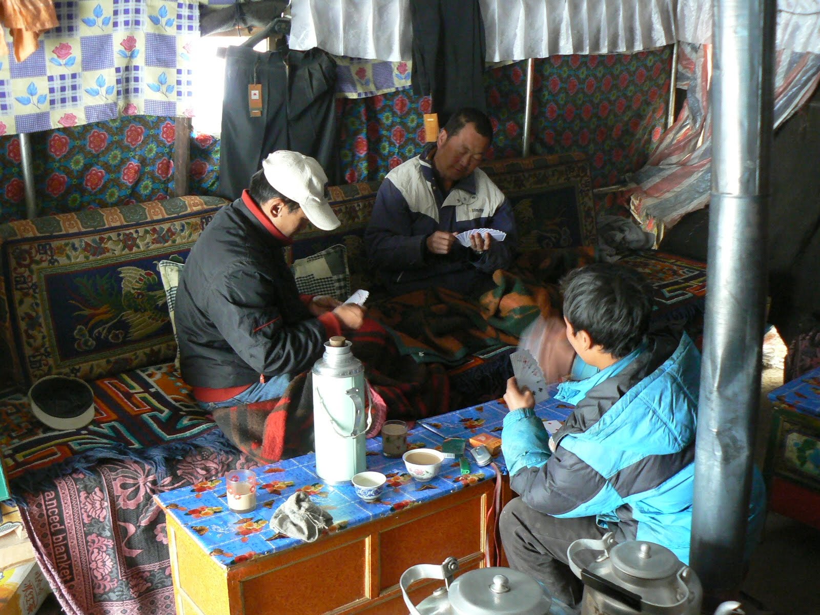 [25.+o+carte+cu+ghizi.JPG]