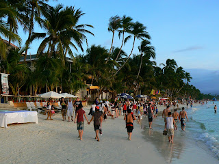 Obiective turstice Filipine: White Beach