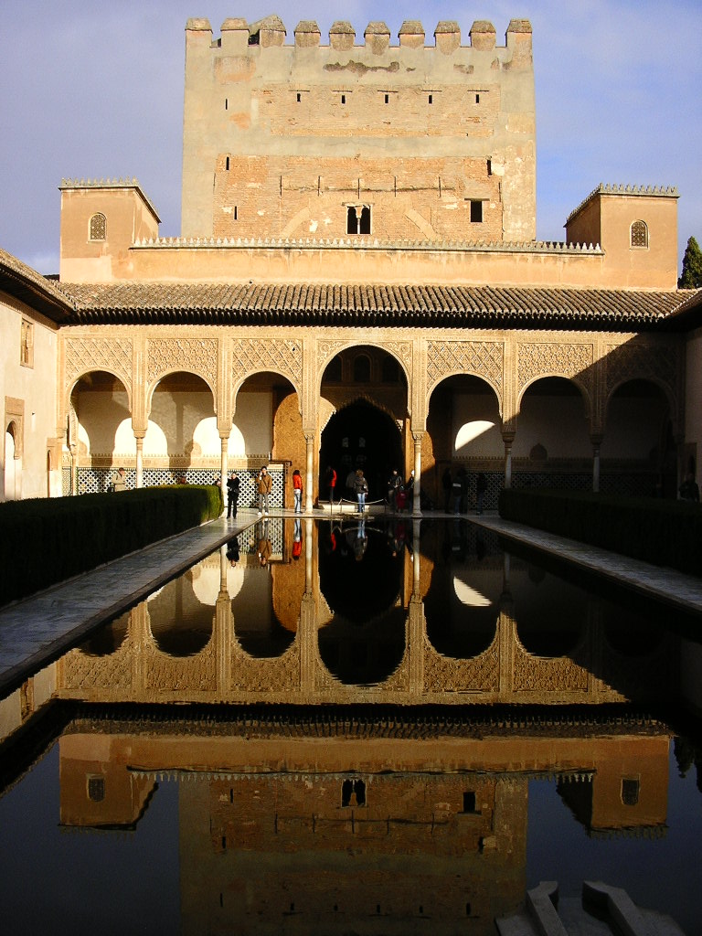 [3.+Alhambra.jpg]