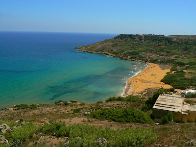 Imagini Malta: plaja rosie din Gozo