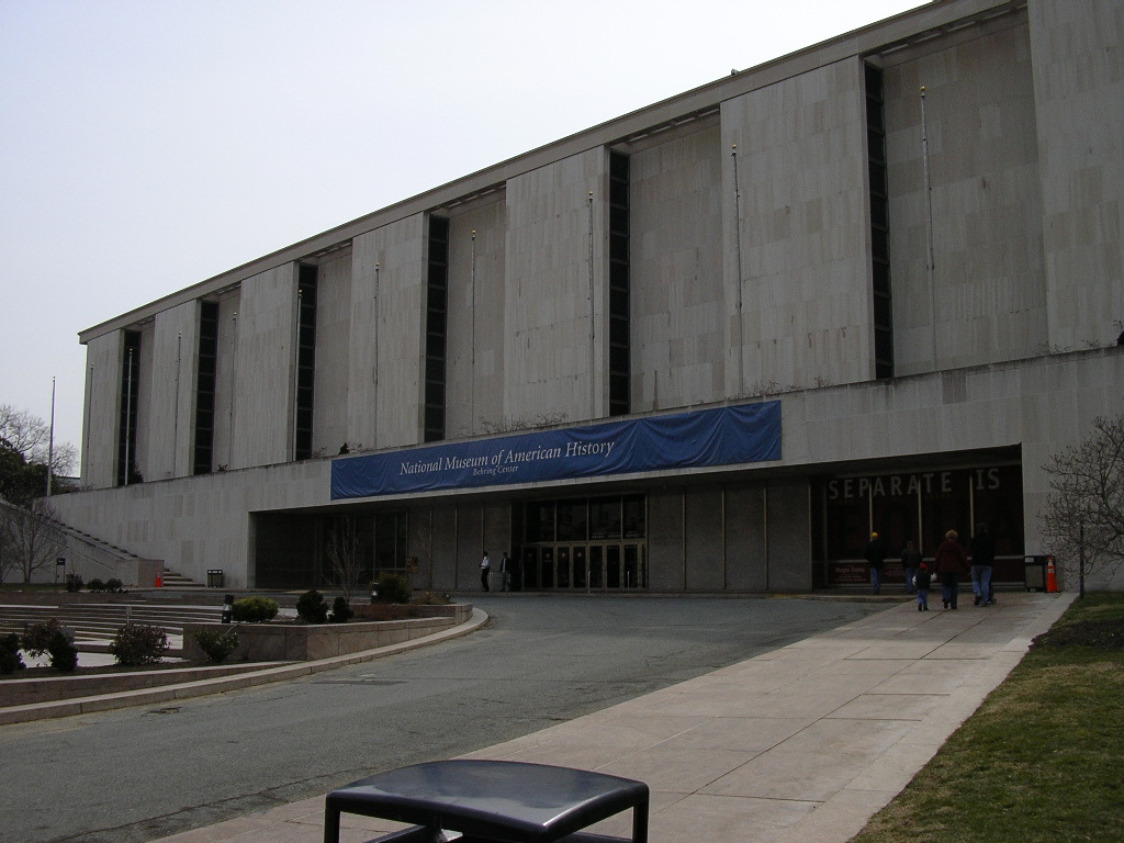 [2.+Muzeul+de+Istorie.JPG]