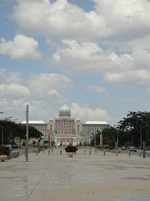 Putrajaya este noua capitala Malaezia