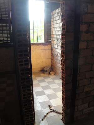 Khmerii Rosii Cambogia